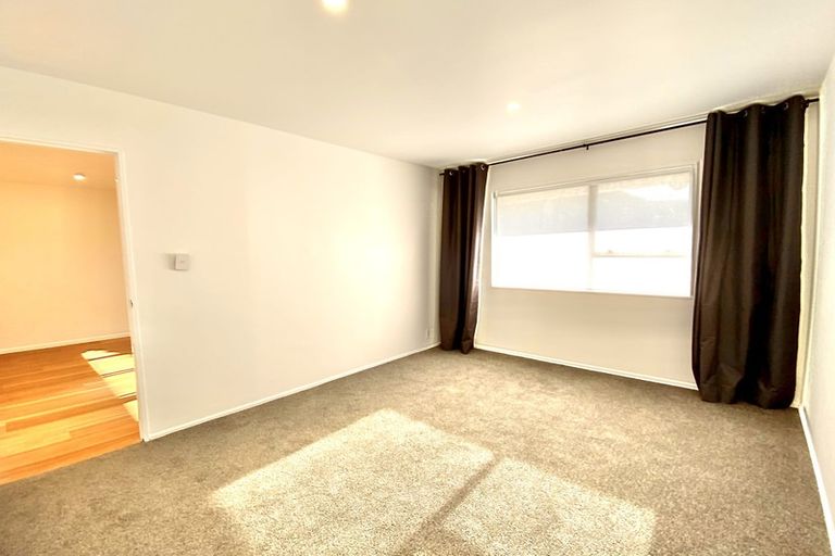 Photo of property in 1/10 Mangaroa Hill Road, Maoribank, Upper Hutt, 5018