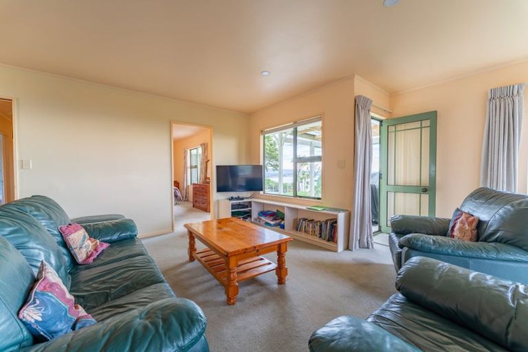 Photo of property in 1 Glamorgan Street, Moeraki, 9482