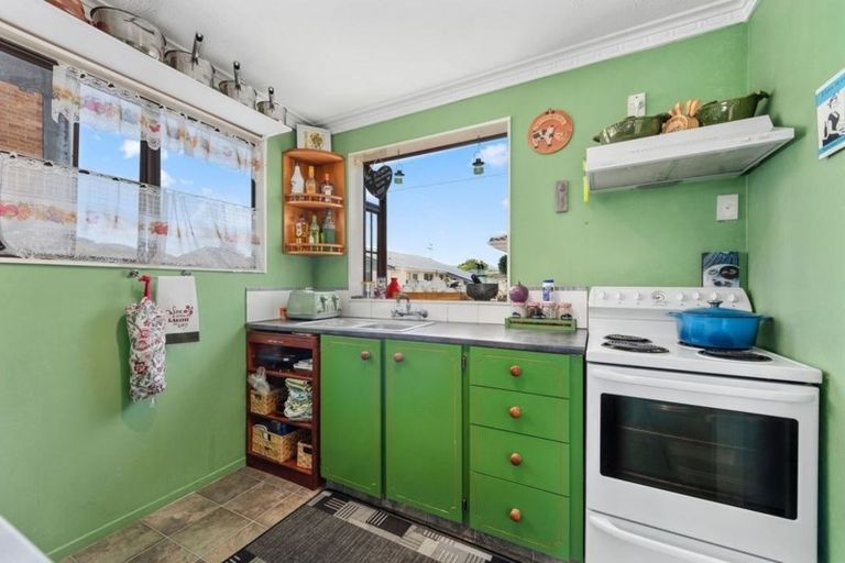 Photo of property in 1/3 Islington Street, Trentham, Upper Hutt, 5018