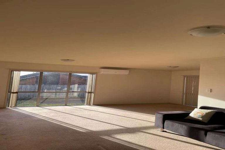 Photo of property in 48 Seamount Drive, Red Beach, 0932