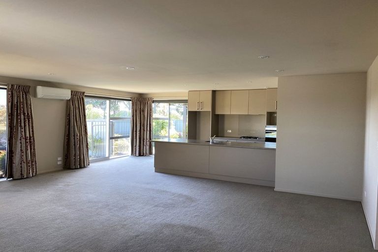 Photo of property in 94 Mcmahon Drive, Aidanfield, Christchurch, 8025