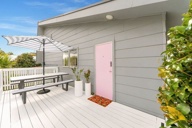 Photo of property in 82 Percy Road, Papamoa Beach, Papamoa, 3118