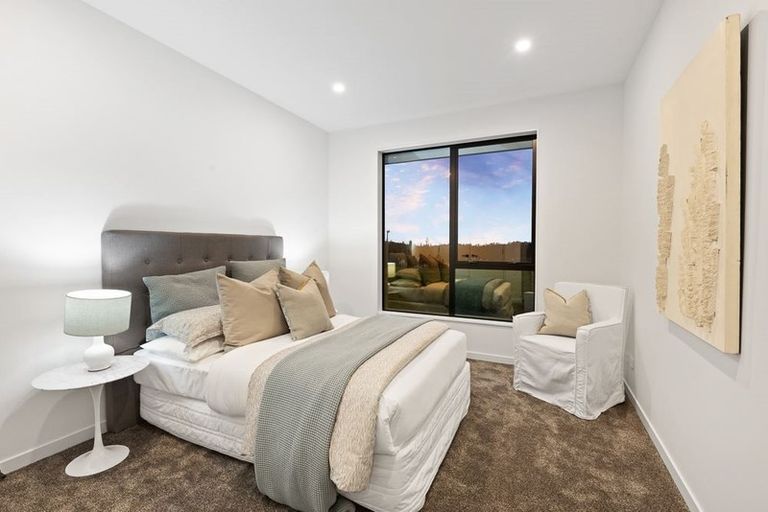 Photo of property in 54 Taha Puke Road, Okura Bush, Albany, 0794