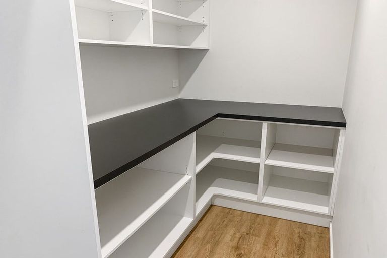 Photo of property in 3 Roxburgh Place, Tinwald, Ashburton, 7700