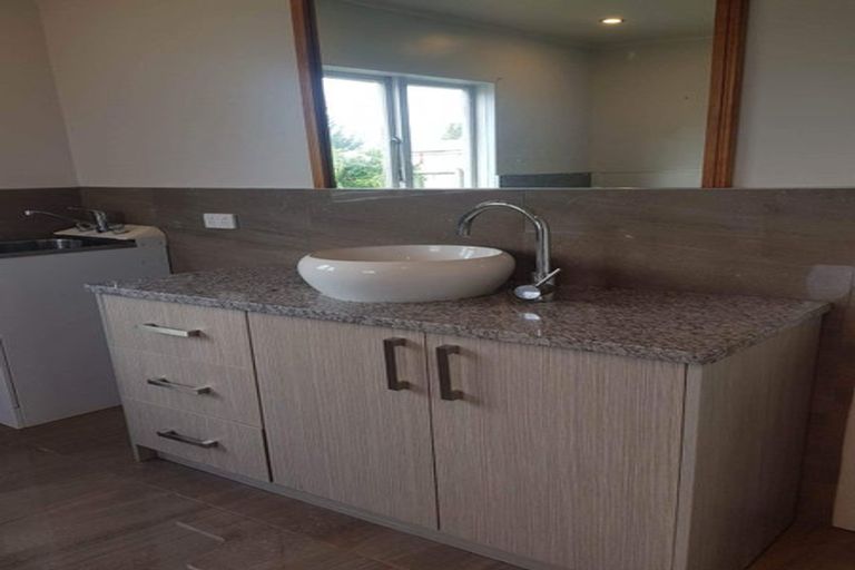 Photo of property in 54 Junction Road, Paeroa, 3600