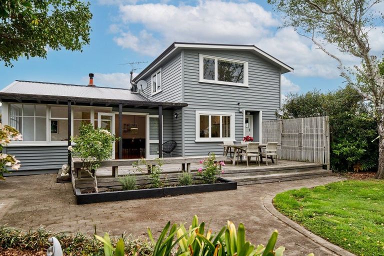 Photo of property in 71 Hautana Street, Woburn, Lower Hutt, 5010