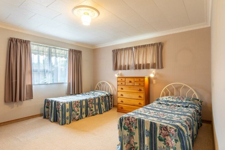 Photo of property in 74 Ormond Street, Woodville, 4920