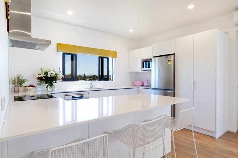 Photo of property in 607 Marine Parade, Napier South, Napier, 4110