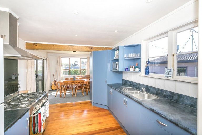 Photo of property in 19 Puriri Street, Nawton, Hamilton, 3200