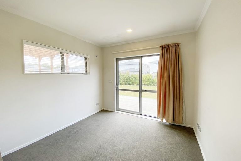 Photo of property in 10 Fong Road, Flat Bush, Auckland, 2019