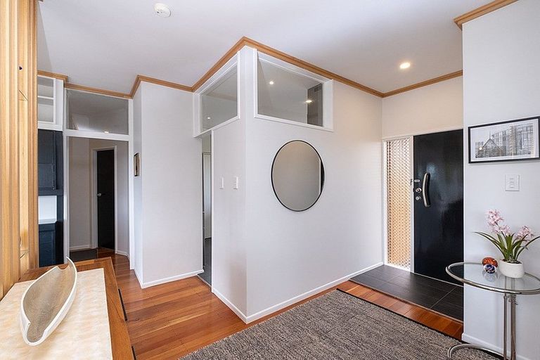 Photo of property in 13 Awarua Crescent, Havelock North, 4130