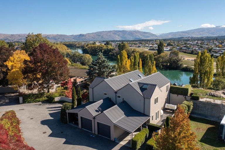 Photo of property in 13b Hart Place, Bridge Hill, Alexandra, 9320