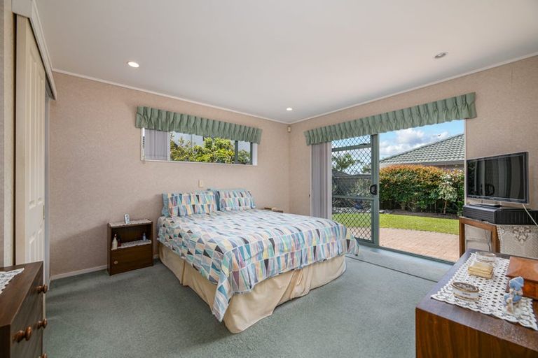 Photo of property in 9 Amesbury Rise, Henderson, Auckland, 0612