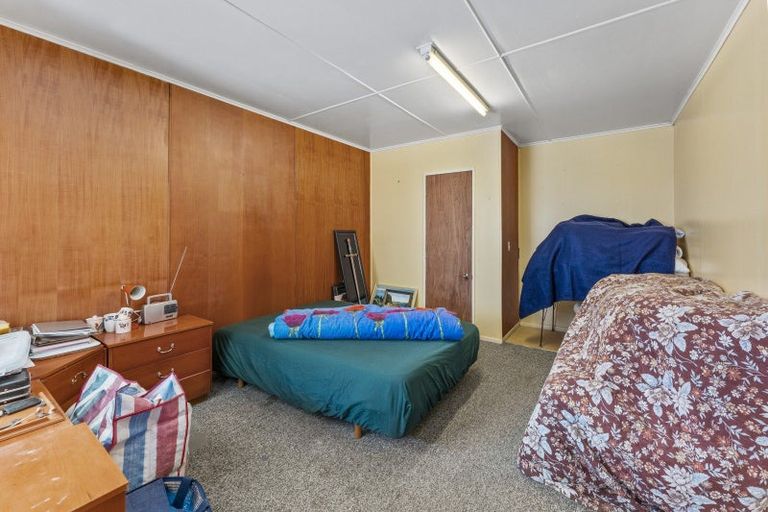 Photo of property in 7 Harlow Grove, Wainuiomata, Lower Hutt, 5014