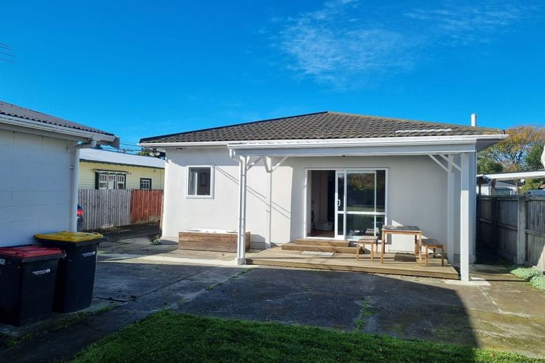 Photo of property in 19 Ngarimu Street, Avonside, Christchurch, 8061