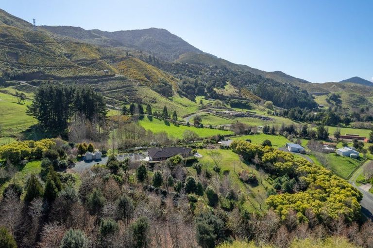 Photo of property in 35 Hollyman Road, Hira, Nelson, 7071