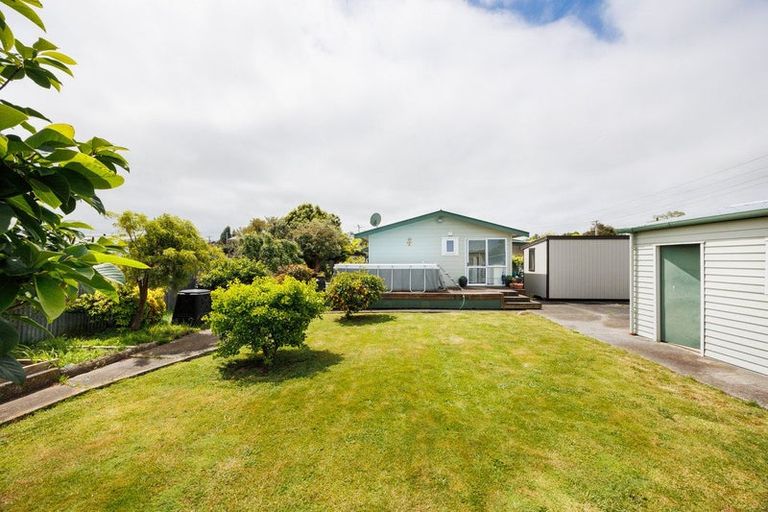 Photo of property in 2 Dalrymple Place, Marton, 4710