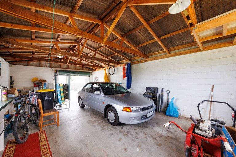 Photo of property in 37 Queen Street, Feilding, 4702