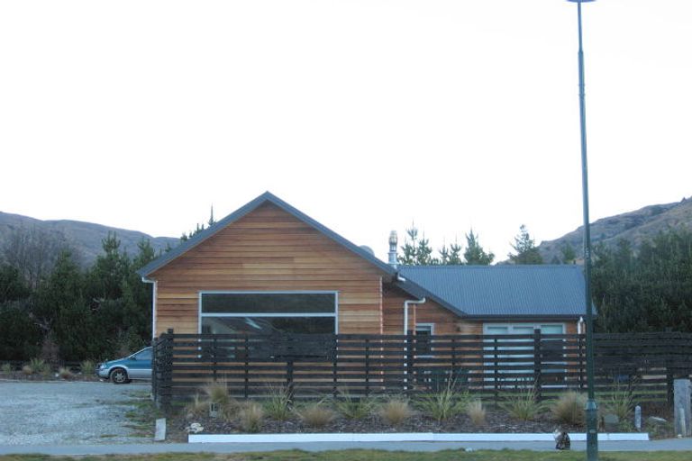 Photo of property in 18 Redfern Terrace, Arthurs Point, Queenstown, 9371