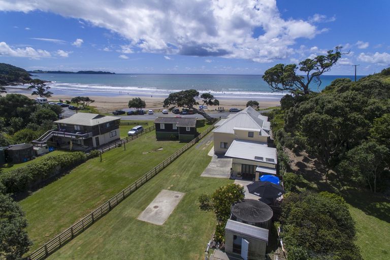 Photo of property in 1305c Matapouri Road, Matapouri, Whangarei, 0173