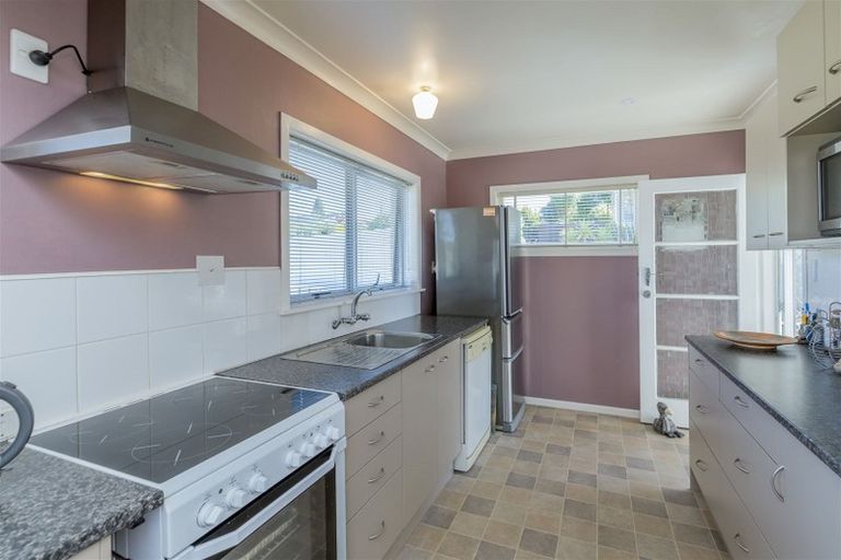 Photo of property in 38 York Street, Levin, 5510