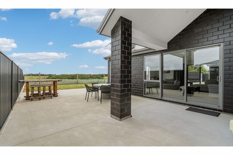 Photo of property in 24 Lindsay Way, Grasmere, Invercargill, 9810