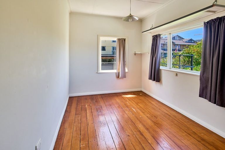 Photo of property in 81 Hill Street, Thorndon, Wellington, 6011