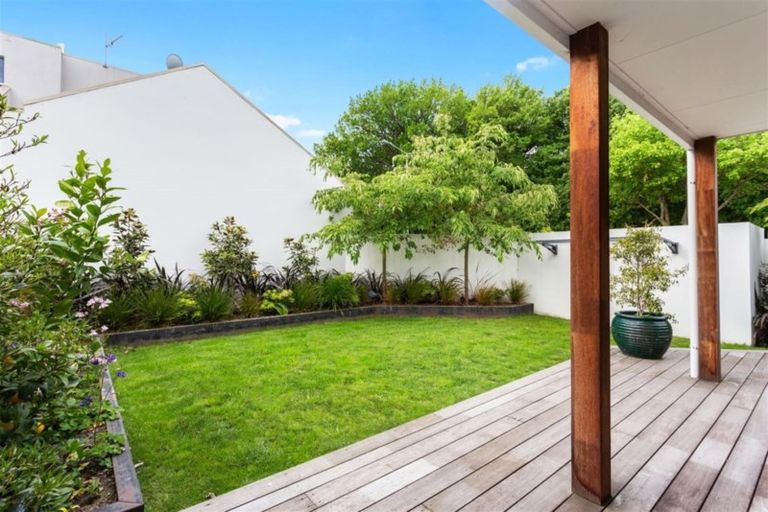 Photo of property in 109 Deans Avenue, Riccarton, Christchurch, 8011