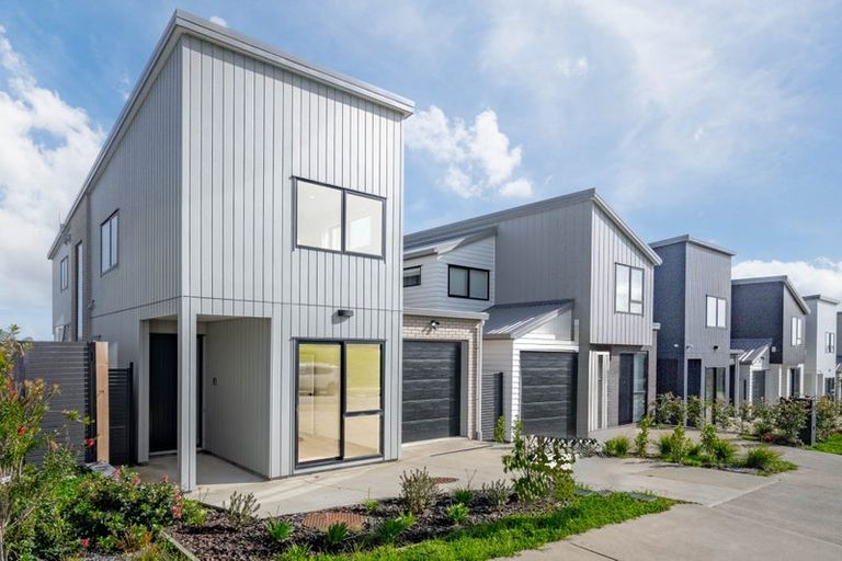 Photo of property in 40 Kapehu Road, Silverdale, 0932