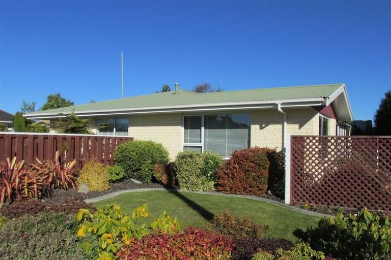 Photo of property in 2/80 Hoon Hay Road, Hoon Hay, Christchurch, 8025