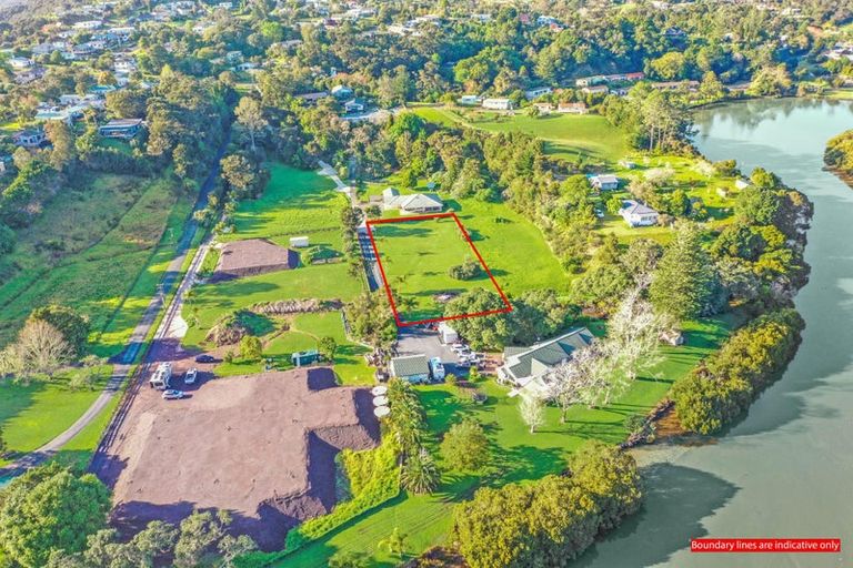 Photo of property in 9 River Palms Lane, Haruru, 0204