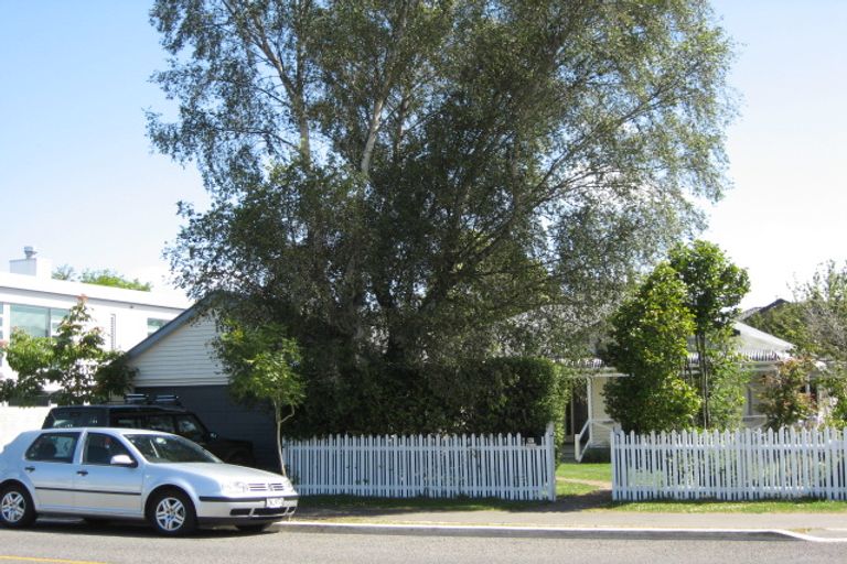 Photo of property in 47 Winchester Street, Merivale, Christchurch, 8014