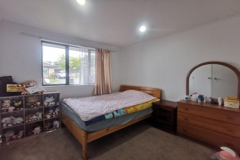 Photo of property in 10 Serenity Place, Otara, Auckland, 2023