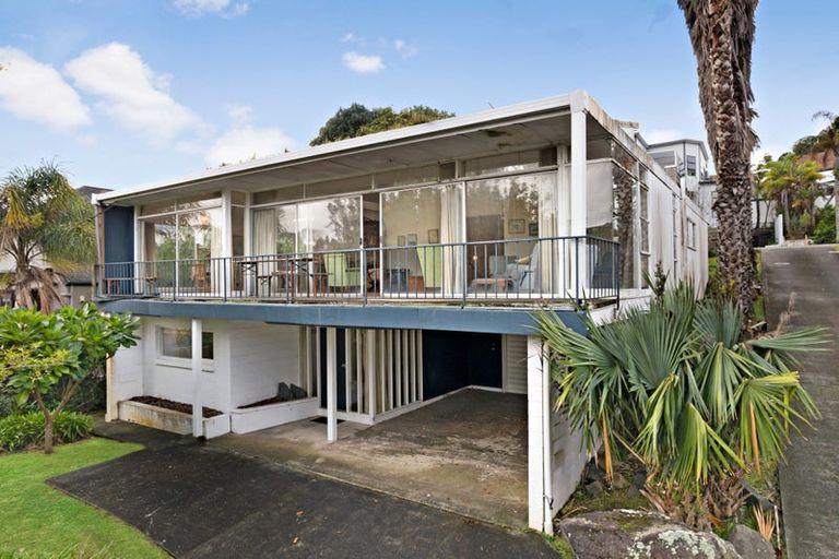 Photo of property in 6 The Esplanade, Castor Bay, Auckland, 0620