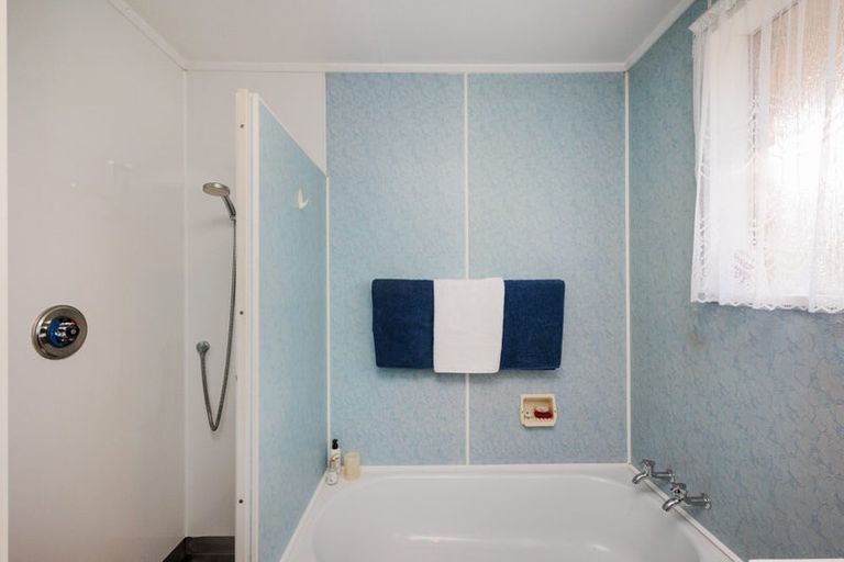 Photo of property in 3 Frimley Street, Awapuni, Palmerston North, 4412