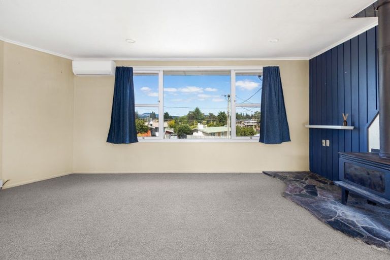 Photo of property in 43 Mount View Drive, Mangakakahi, Rotorua, 3015
