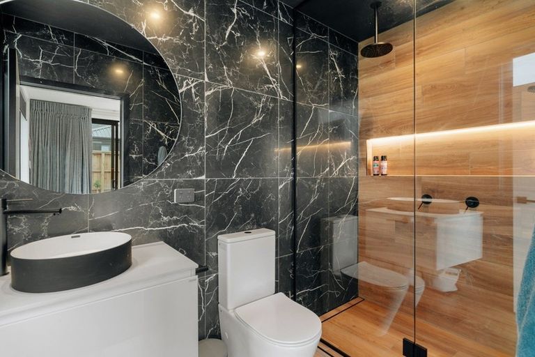 Photo of property in 62 Muster Road, Jacks Point, 9371