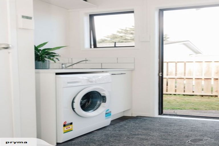 Photo of property in 2/256 Porchester Road, Takanini, 2112