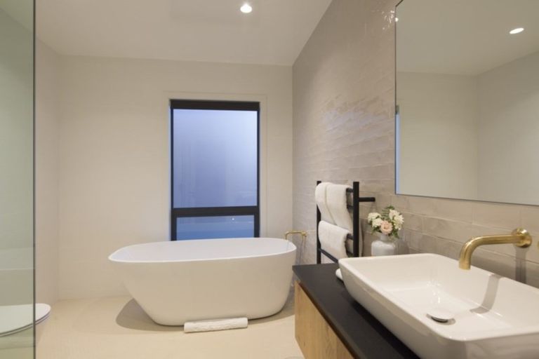 Photo of property in 2/27 Panorama Terrace, Queenstown, 9300