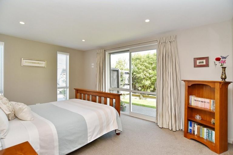 Photo of property in 28 Chesterfield Place, Rangiora, 7400
