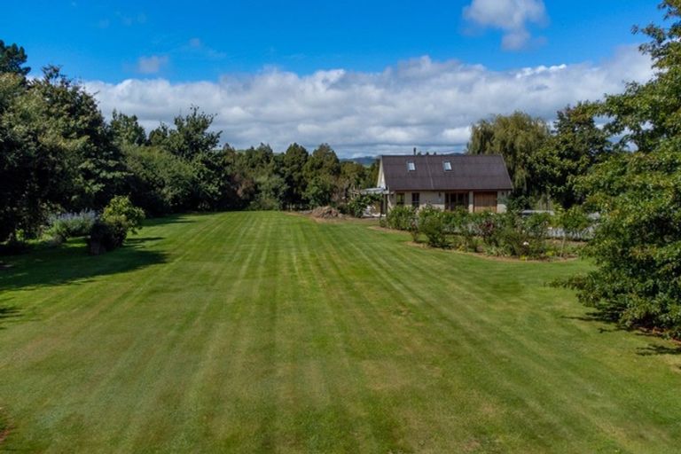 Photo of property in 82 Moiki Road, Martinborough, Greytown, 5794