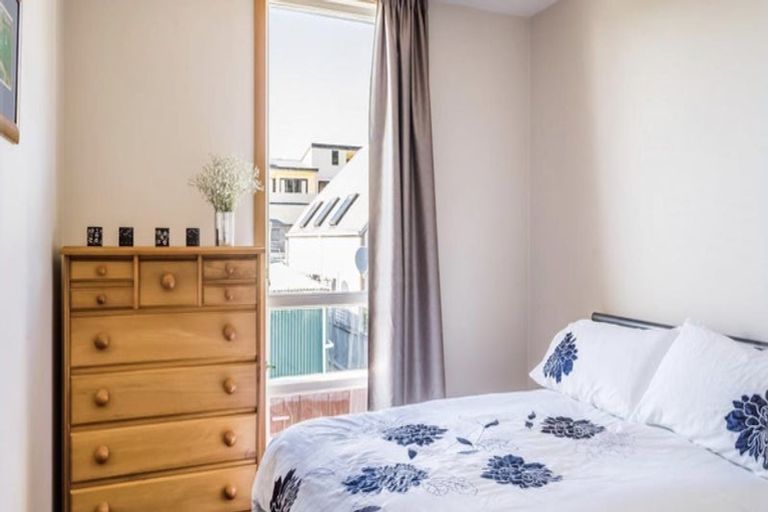 Photo of property in 4f Hatton Street, Karori, Wellington, 6012