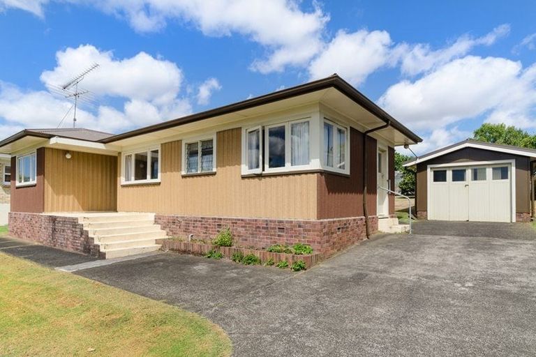 Photo of property in 34 Paerata Road, Pukekohe, 2120