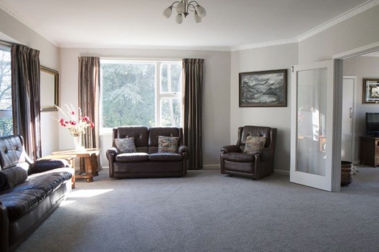 Photo of property in 6 Old West Coast Road, Yaldhurst, Christchurch, 7676