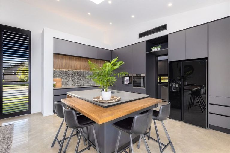 Photo of property in 53 Ruapani Street, Marshland, Christchurch, 8083