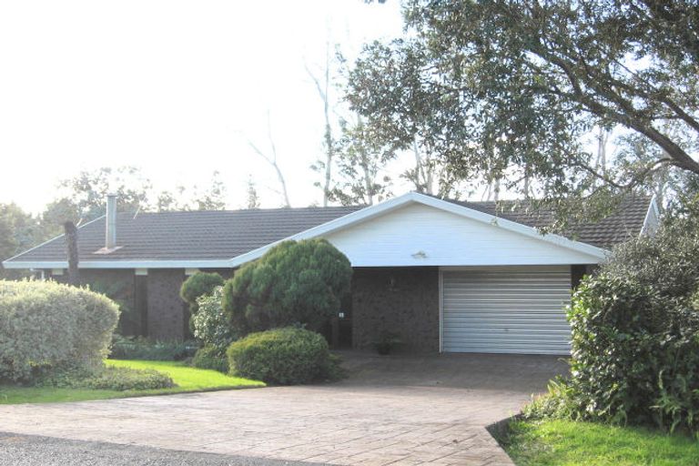 Photo of property in 4 Riverview Road, Kerikeri, 0230