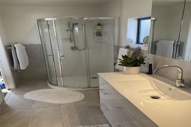 Photo of property in 238 Hibiscus Coast Highway, Orewa, 0931