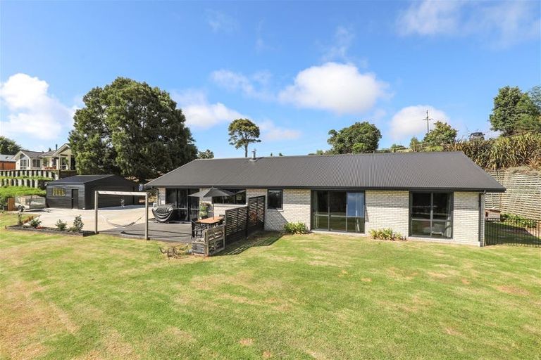 Photo of property in 163 Kimihia Road, Huntly, 3771