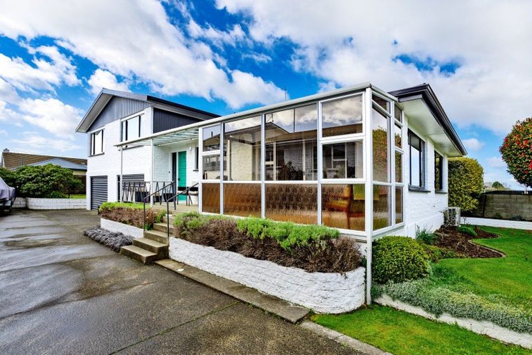 Photo of property in 34 Kildare Drive, Waikiwi, Invercargill, 9810