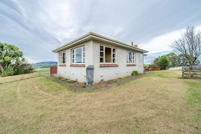Photo of property in 2608 Ohai Clifden Highway, Eastern Bush, Otautau, 9682